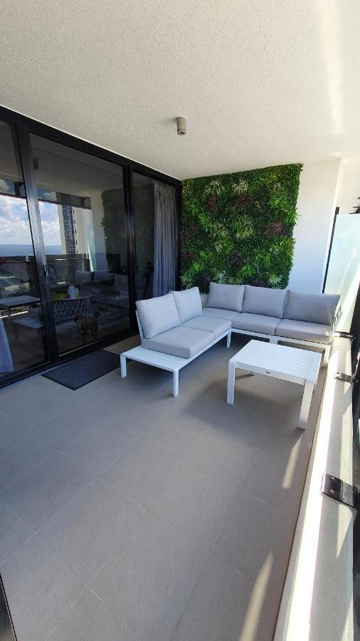 Luxury Oceanview Apartment On Lvl 24 Gold Coast Exterior photo